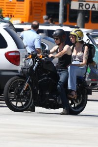 Thomas Brodie-Sangster, Gzi Wisdom  TheFappeningBlog.com 370.jpg