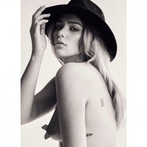 Lena Bednarska Nude & Sexy Photos TheFappeningBlog.com 134.jpg