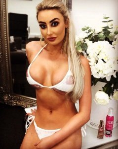 Chloe Crowhurst Sexy TheFappeningBlog.com 9.jpg