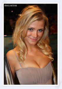 Gigi Ravelli Sexy TheFappeningBlog.com 8.jpg