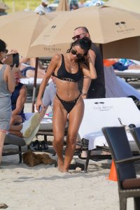 Metisha Schaefer Sexy TheFappeningBlog.com 15.jpg