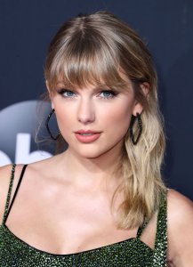 Taylor Swift Sexy TheFappeningBlog.com 87.jpg