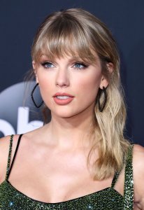 Taylor Swift Sexy TheFappeningBlog.com 89.jpg