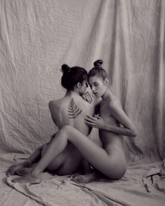 Lila Michniewicz & Projekt Deer Nude TheFappeningBlog.com 8.jpg