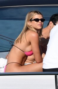 Sofia Richie Hot Photos TheFappeningBlog.com 24.jpg