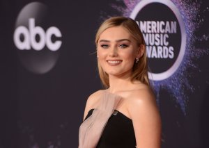 Meg Donnelly Sexy TheFappeningBlog.com 60.jpg