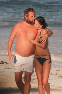 Eliza Cummings Sexy TheFappeningBlog.com 1.jpg