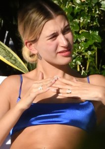Hailey Bieber (Baldwin) Sexy TheFappeningBlog.com 19.jpg