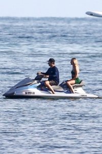 Hailey Baldwin Hot Sexy Pics TheFappeningBlog.com 18.jpg