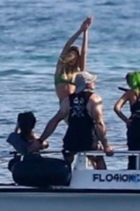 Hailey Baldwin Hot Sexy Pics TheFappeningBlog.com 24.jpg