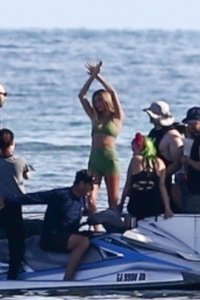 Hailey Baldwin Hot Sexy Pics TheFappeningBlog.com 25.jpg