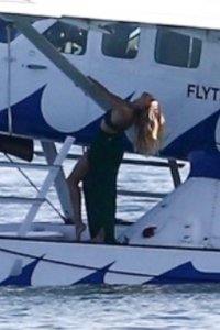 Hailey Baldwin Hot Sexy Pics TheFappeningBlog.com 36.jpg