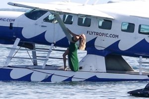 Hailey Baldwin Hot Sexy Pics TheFappeningBlog.com 39.jpg