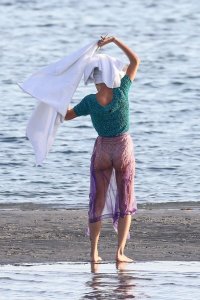 Hailey Bieber Hot TheFappeningBlog.com 31.jpg