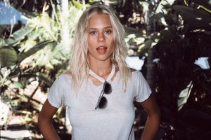 Becca Hiller Sexy & Topless 16.jpg