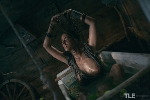 Emily Nude TheFappeningBlog.com 5.jpg