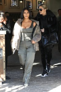 Kim Kardashian Sexy TheFappeningBlog.com 47.jpg