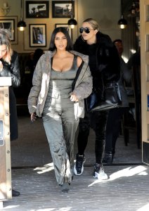 Kim Kardashian Sexy TheFappeningBlog.com 59.jpg