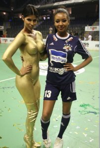 Micaela Schaefer BodyPaint 4.jpg