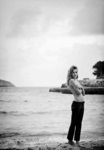 Edita Vilkeviciute Nude & Sexy 8.jpg Edita Vilkeviciute Nude & Sexy 8.jpg