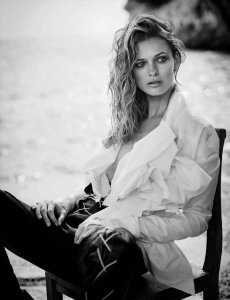 Edita Vilkeviciute Nude & Sexy 10.jpg Edita Vilkeviciute Nude & Sexy 10.jpg
