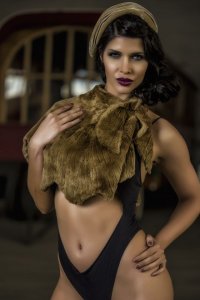 Micaela Schaefer Sexy 6.jpg