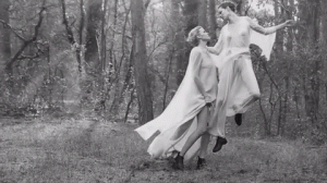 Lara Stone Freja Beha Erichsen Sexy 1.gif