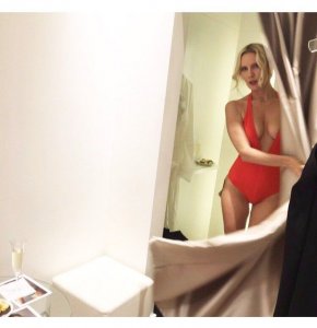 Elena Letuchaya Sexy 2.jpg