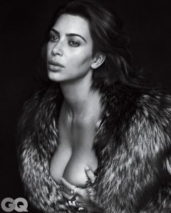 Kim Kardashian Nude Sexy 2.jpg