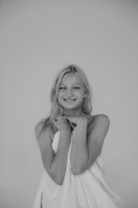 Pauline Ivashevskaya Nude TheFappeningBlog.com 9.jpg