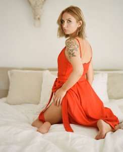 Alexandra Thompson Nude TheFappeningBlog.com 9.jpg