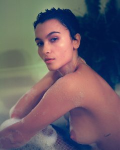 Uelyca  Nude TheFappeningBlog.com 8.jpg