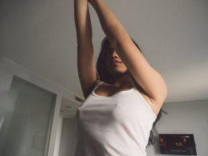 Maria Nude by Lachie Carr TheFappeningBlog.com 3.jpg