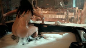 Alice Braga Nude 7.jpg