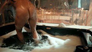 Alice Braga Nude 8.jpg