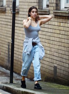 Lourdes Leon Braless 8.jpg