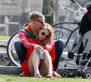 billiepiper-outinlosangelesmarch162011-by-otto31.jpg