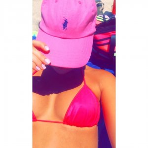 Natasha Canavarro Sexy Pics 3.jpg