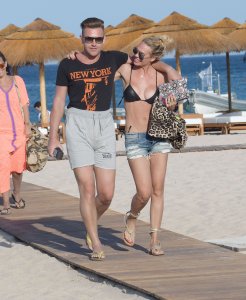 Ilary Blasi Bikini 14.jpg