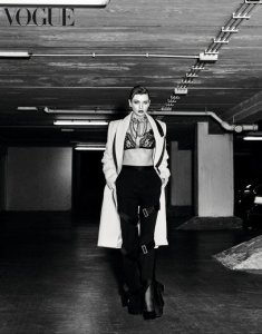 Stella Maxwell Sexy & Topless 3.jpg