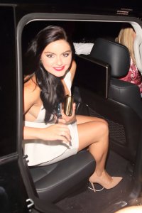 Ariel Winter Cleavage & Upskirt 33.jpg