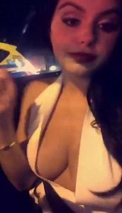Ariel Winter Cleavage & Upskirt 53.jpg