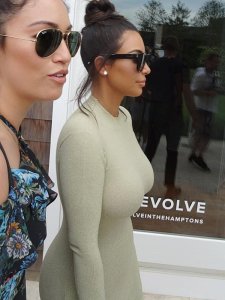 Kim Kardashian Sexy 10.jpg