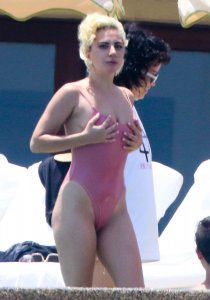 Lady Gaga Sexy 5.jpg
