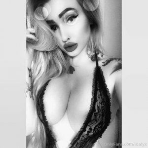 idalyx - 2020-03-31 - 640x640_01d9ae1137e57b0544bf06a44b42bb8f.jpg