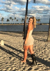 53430137_177239559910180_6913501274015370333_n (2).jpg