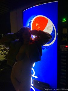 Britt Smith OnlyFans 960x1280_94c9e9d16f35a665bc2c9251673021ec.jpg