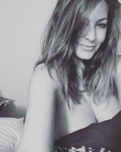 740full-lucy-horobin (3).jpg