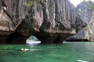 Lela Loren Naked 15.JPG