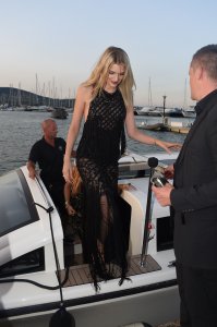 hqcelebcorner (6).jpg